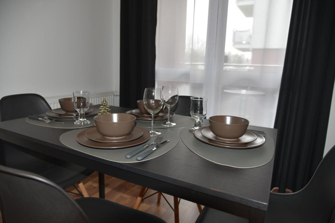 Apartament Jantar Z Ogrodem Kołobrzeg Esterno foto