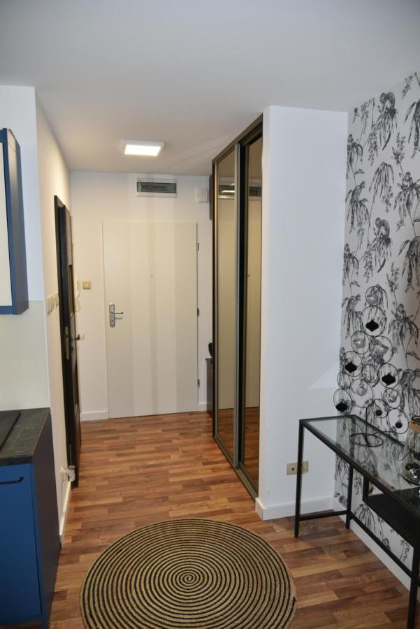 Apartament Jantar Z Ogrodem Kołobrzeg Esterno foto