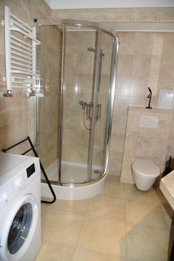 Apartament Jantar Z Ogrodem Kołobrzeg Esterno foto