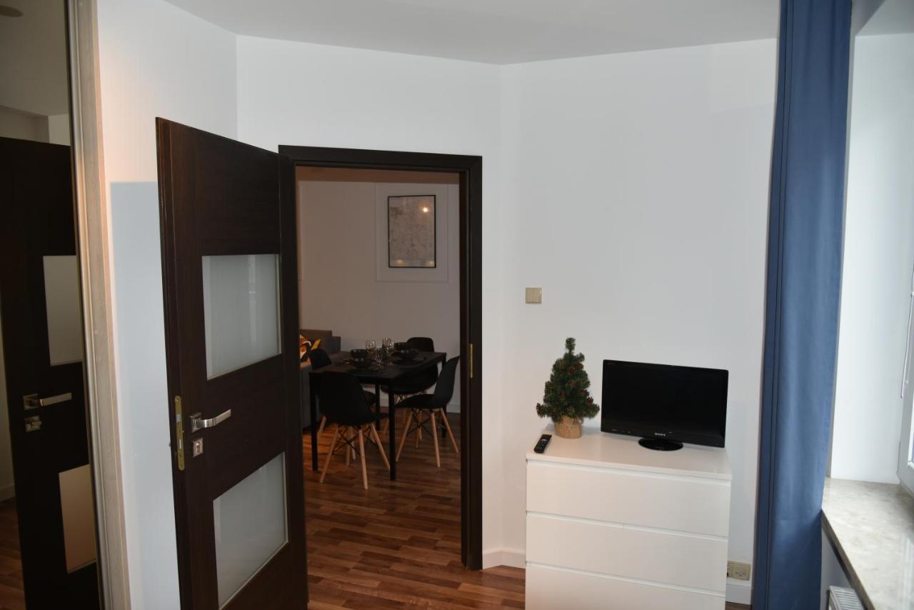 Apartament Jantar Z Ogrodem Kołobrzeg Esterno foto