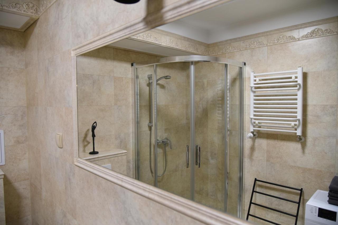 Apartament Jantar Z Ogrodem Kołobrzeg Esterno foto