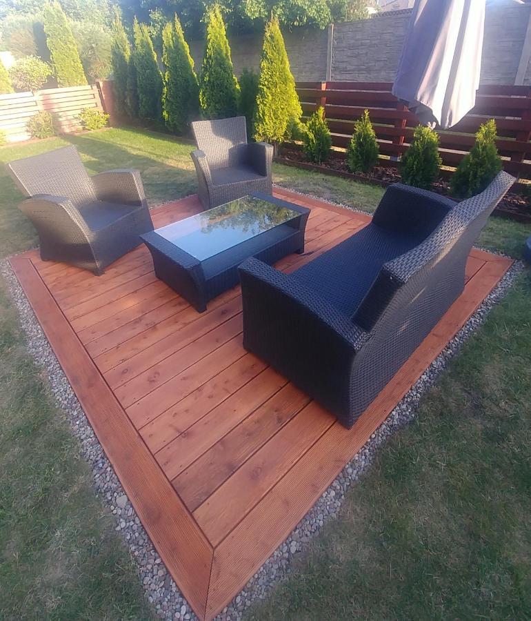 Apartament Jantar Z Ogrodem Kołobrzeg Esterno foto